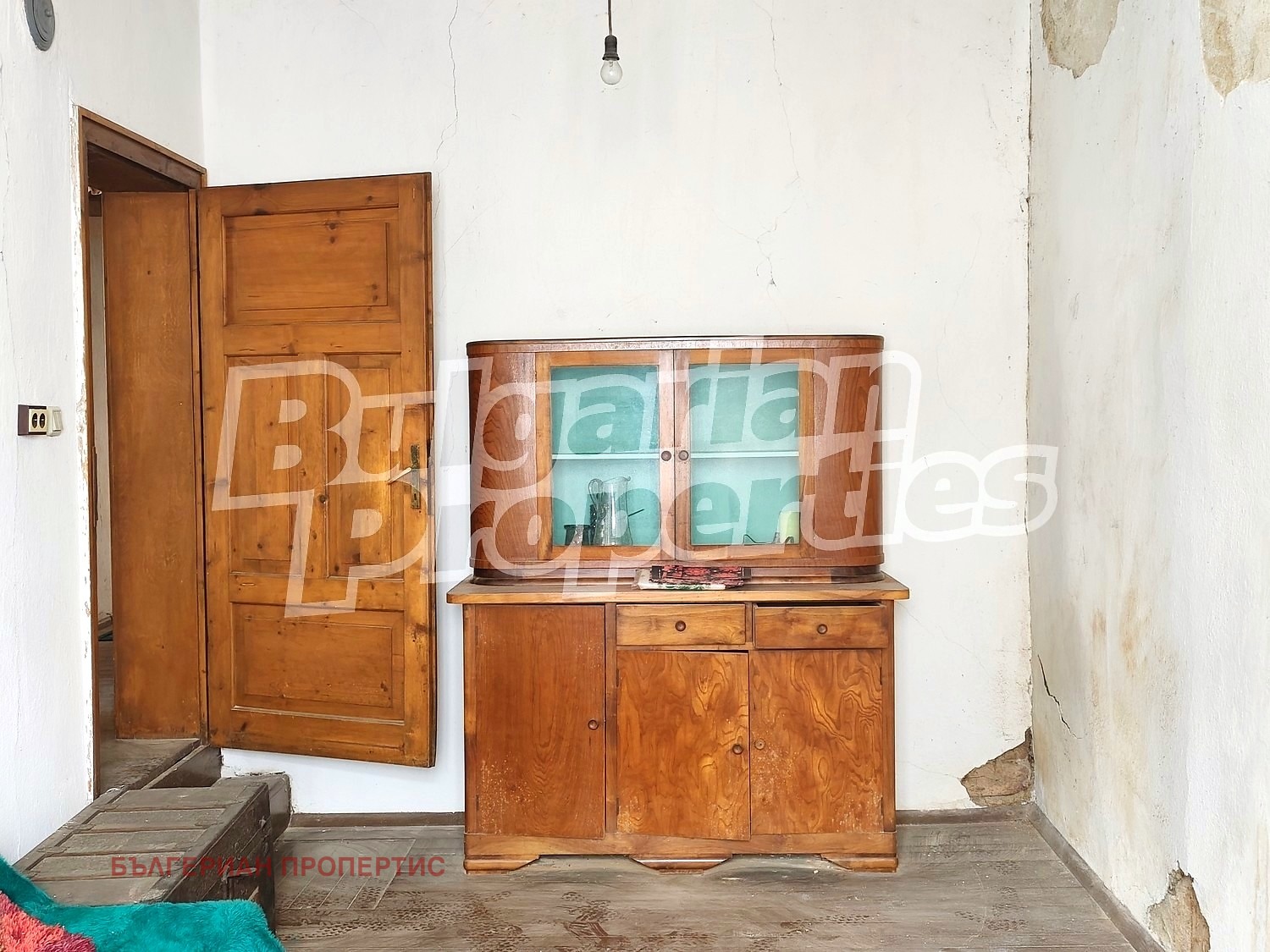 Продава КЪЩА, с. Орешак, област Ловеч, снимка 15 - Къщи - 54848875