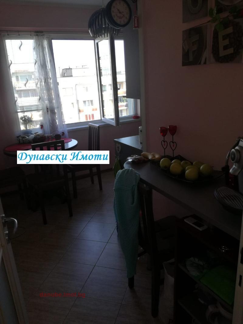 Продава  2-стаен, град Русе, Дружба 3 • 90 000 € • ID 64826549 — holmes.bg - [1] 