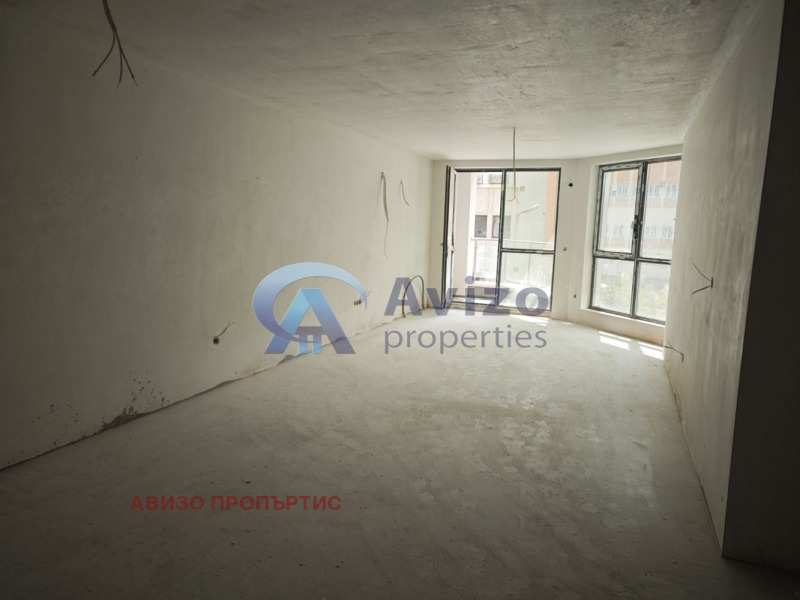 À venda  2 quartos Sofia , Poligona , 144 m² | 80544075