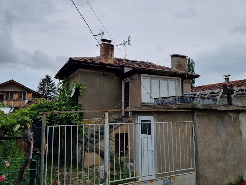 Продава КЪЩА, гр. Перник, Могиличе