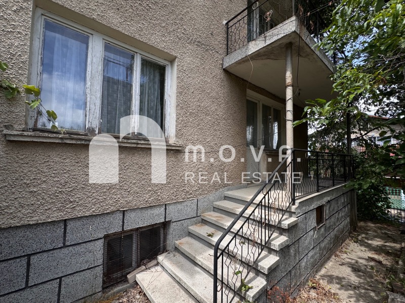 Eladó  Ház Sofia , Bistrica , 232 négyzetméter | 28279951 - kép [6]