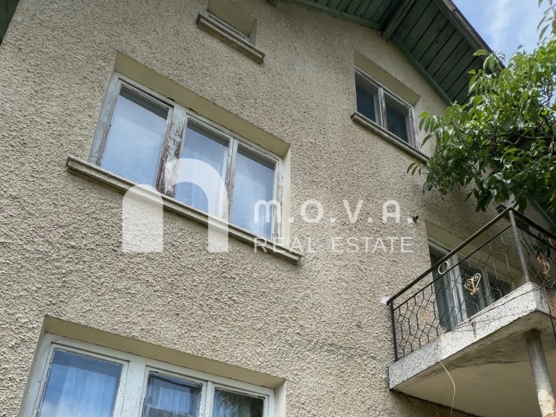 Eladó  Ház Sofia , Bistrica , 232 négyzetméter | 28279951 - kép [3]