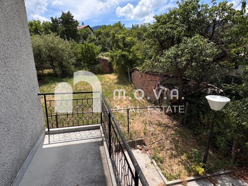 Eladó  Ház Sofia , Bistrica , 232 négyzetméter | 28279951 - kép [8]