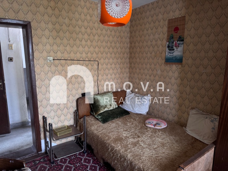 Eladó  Ház Sofia , Bistrica , 232 négyzetméter | 28279951 - kép [12]