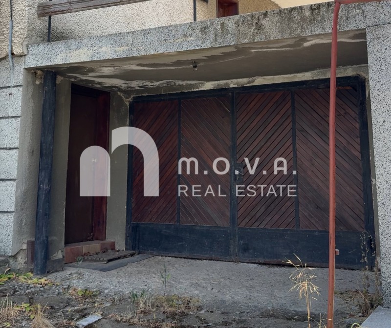 Eladó  Ház Sofia , Bistrica , 232 négyzetméter | 28279951 - kép [7]