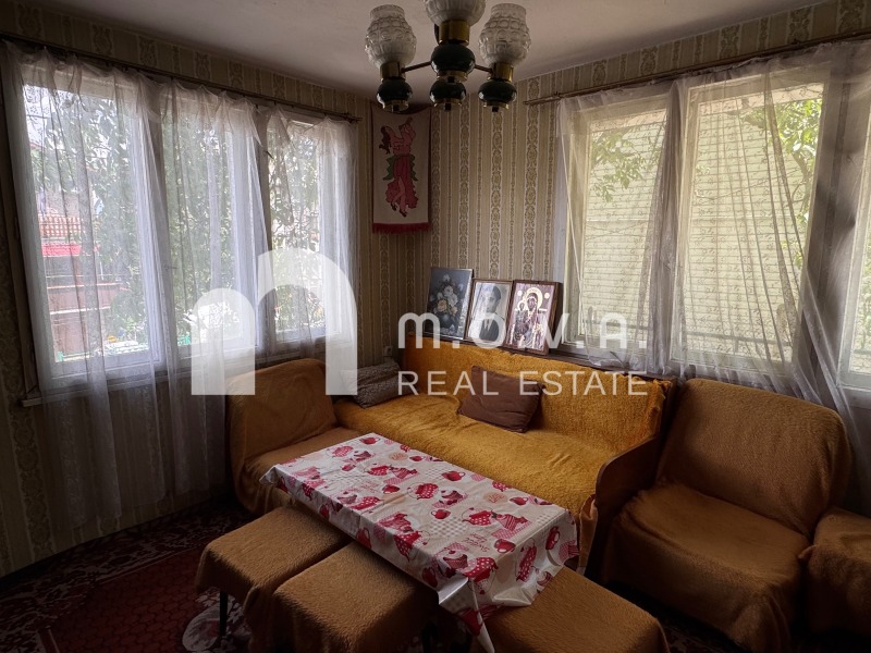 Eladó  Ház Sofia , Bistrica , 232 négyzetméter | 28279951 - kép [15]
