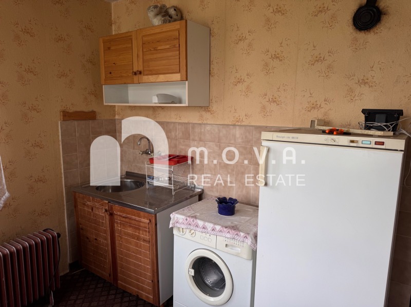 Eladó  Ház Sofia , Bistrica , 232 négyzetméter | 28279951 - kép [14]