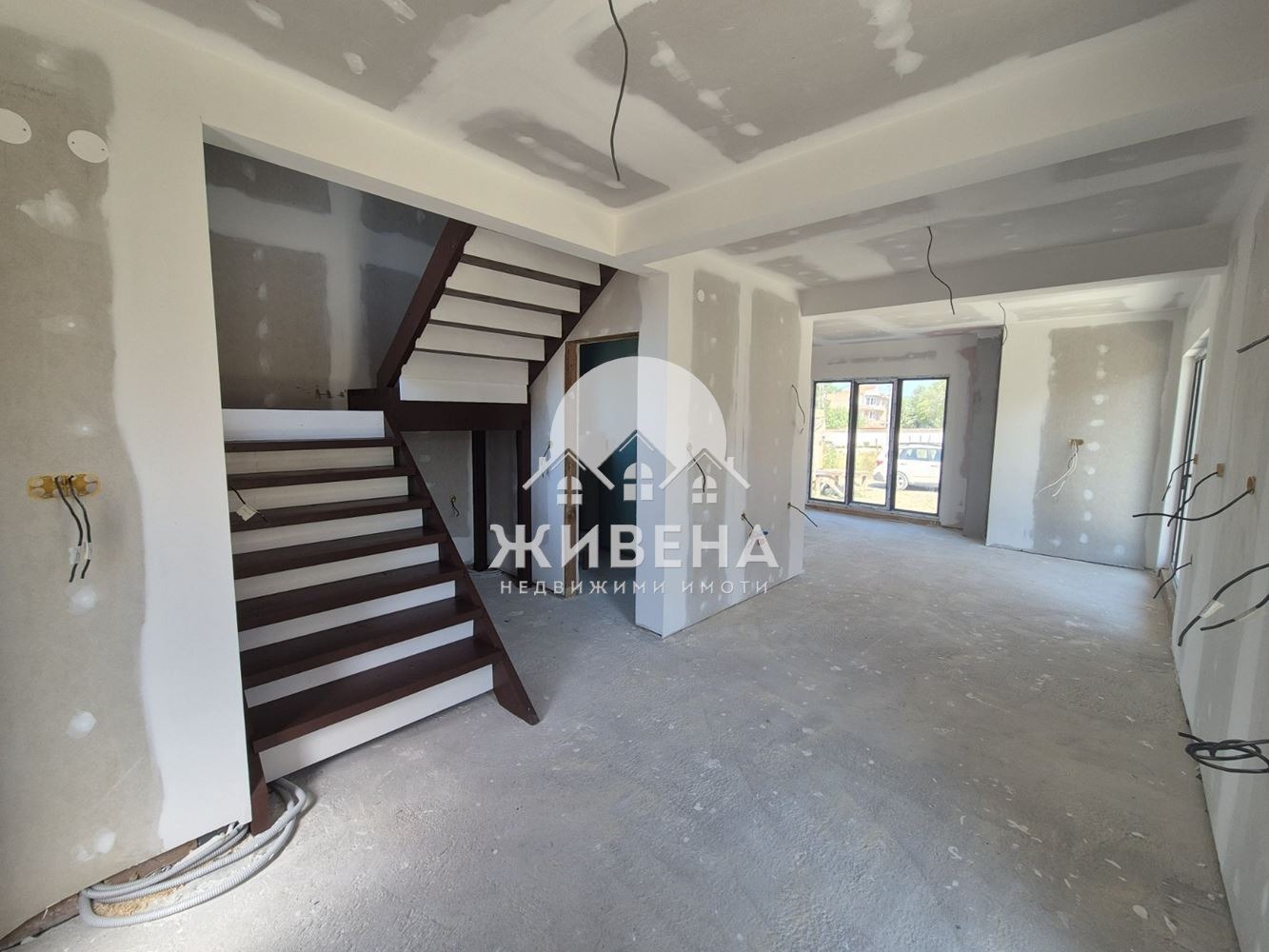 Продава КЪЩА, с. Яребична, област Варна, снимка 5 - Къщи - 55988424