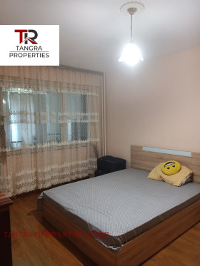 1 slaapkamer Radomir, regio Pernik 1