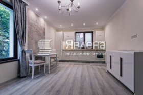 1 slaapkamer VINS-Tsjerven ploshtad, Varna