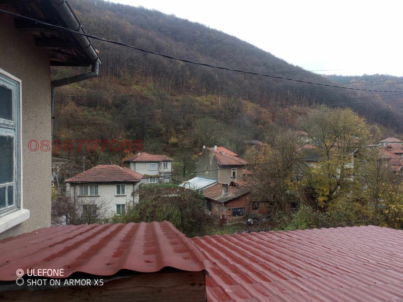 Продава КЪЩА, гр. Габрово, област Габрово, снимка 6 - Къщи - 53193631