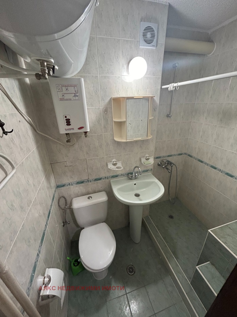 Zu verkaufen  1 Schlafzimmer Sofia , Reduta , 65 qm | 43055564 - Bild [7]