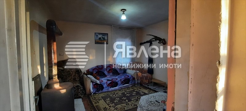 Продава КЪЩА, с. Приселци, област Варна, снимка 4 - Къщи - 49382642