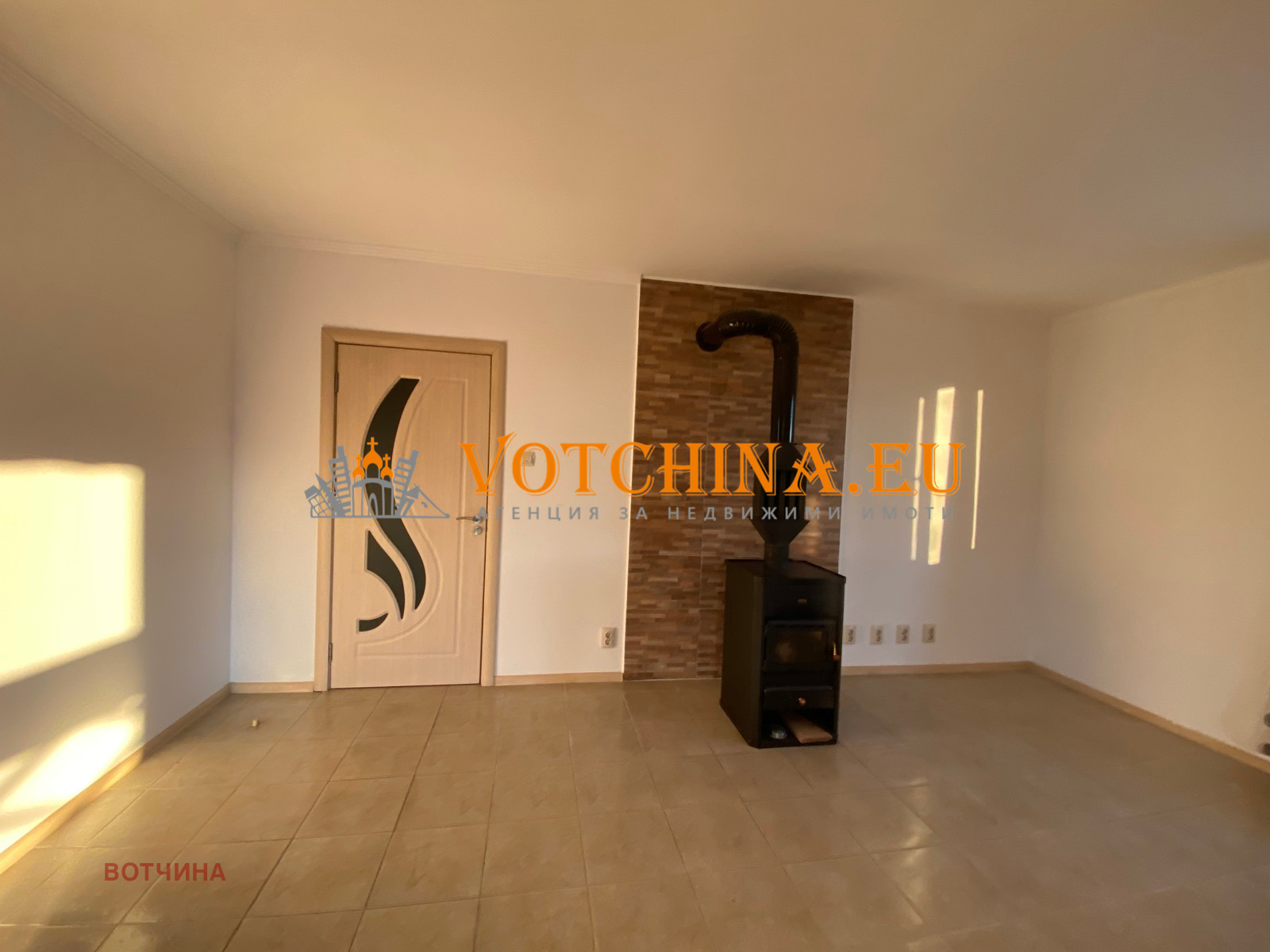 Продава КЪЩА, с. Ново Ботево, област Добрич, снимка 3 - Къщи - 53612909