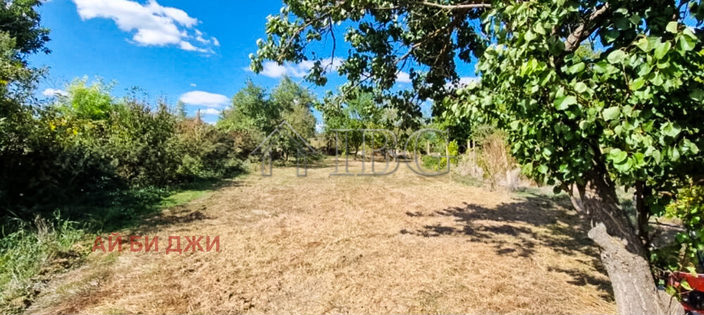 Продава КЪЩА, с. Острица, област Русе, снимка 2 - Къщи - 56377911