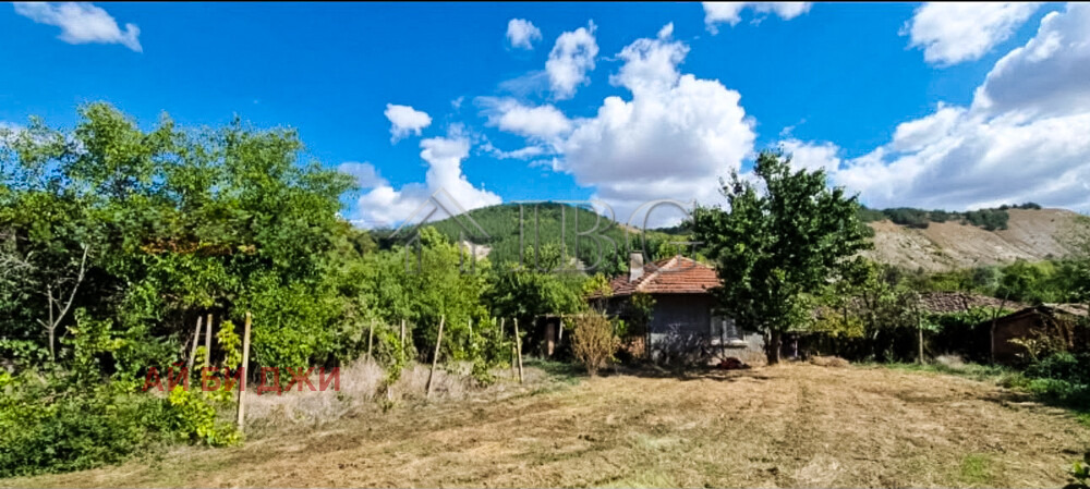 Продава КЪЩА, с. Острица, област Русе, снимка 14 - Къщи - 56377911