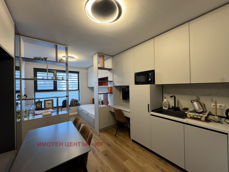 Продава 1-СТАЕН, гр. София, Център, снимка 2 - Апартаменти - 53594192