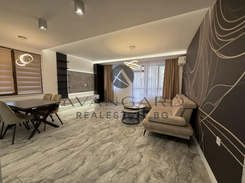 Продава 3-СТАЕН, гр. Пловдив, Кючук Париж, снимка 3 - Апартаменти - 52538421