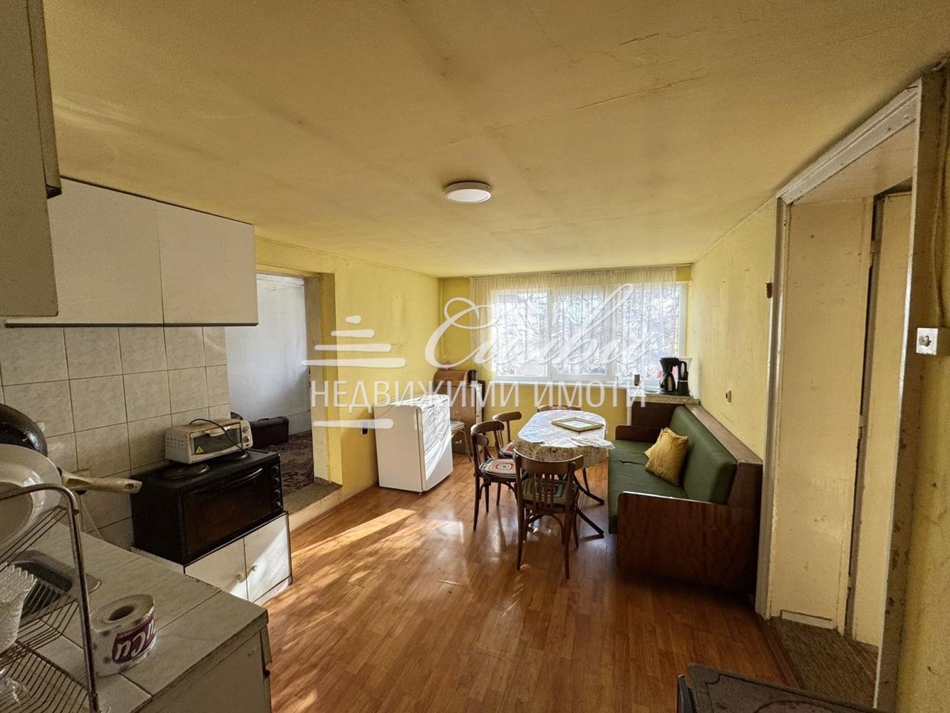 Продава КЪЩА, с. Мараш, област Шумен, снимка 3 - Къщи - 53811589