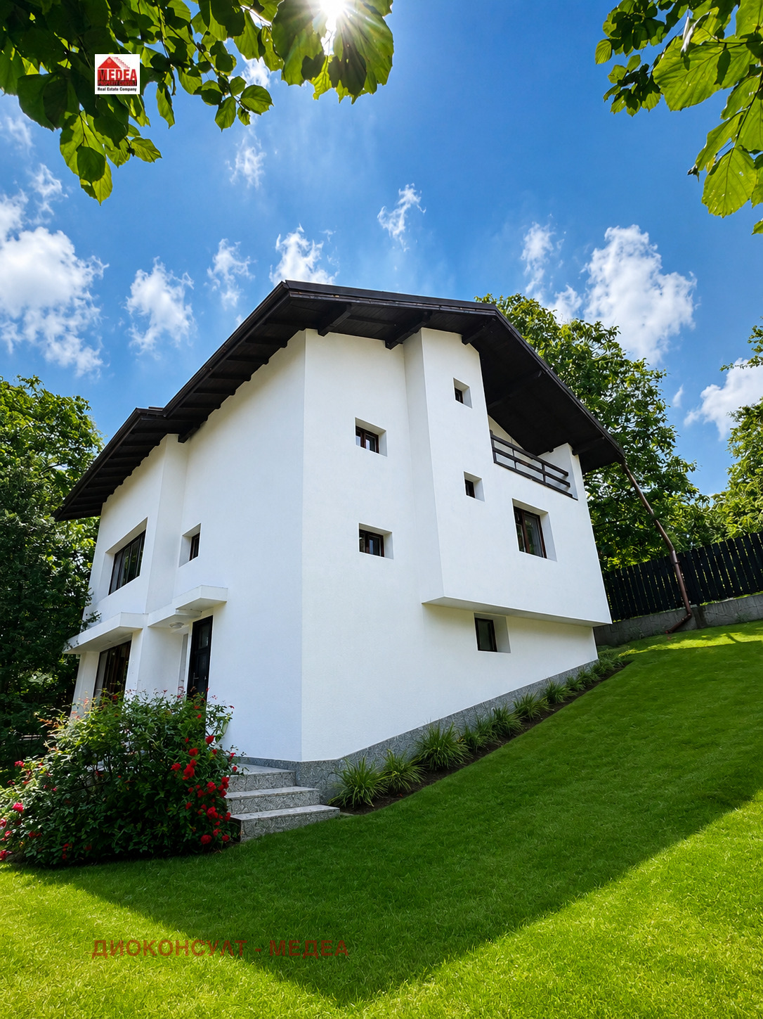 Продава КЪЩА, гр. София, в.з.Киноцентъра 3 част, снимка 3 - Къщи - 54933258