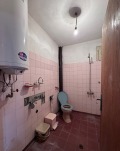 Продава КЪЩА, област Враца, гр. Мездра • 249999 € / 488955.54 лв. • 95885846 11