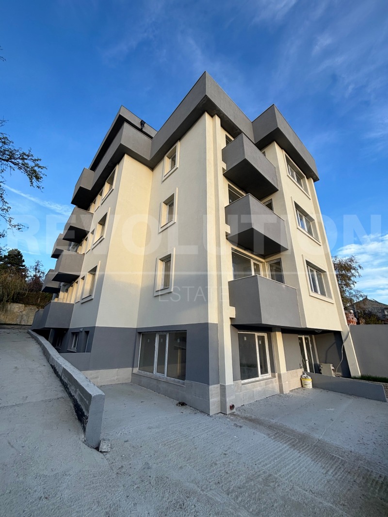 Продава 3-СТАЕН в град Варна, Възраждане 2 - 50 кв.м / 89 500 € » 175 046.79 лв., РЕВОЛЮШЪН ИЗТОК