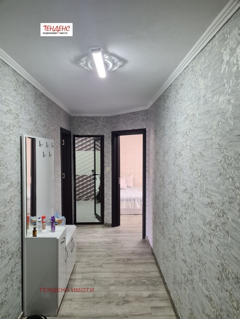 Продава 2-СТАЕН, гр. Кърджали, Възрожденци, снимка 3 - Апартаменти - 52288439