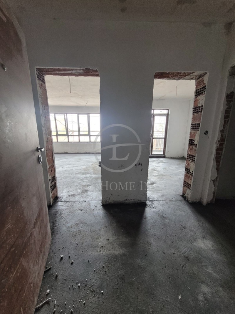 Продава 2-СТАЕН, гр. Пловдив, Остромила, снимка 4 - Апартаменти - 52379248