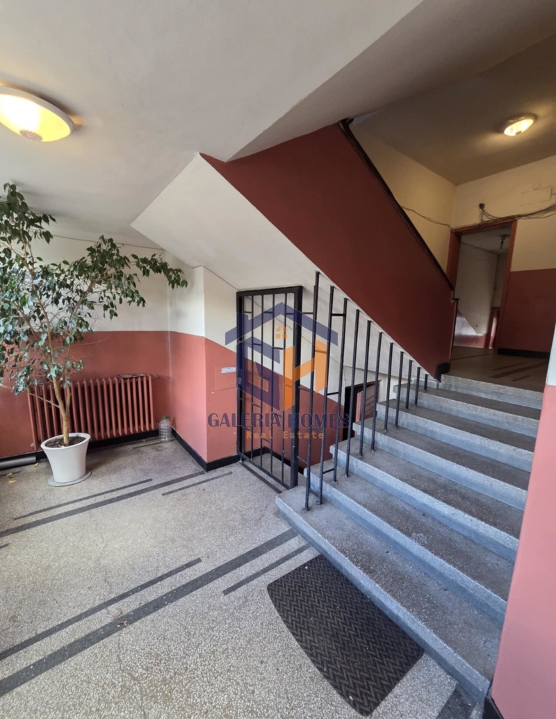 Продава 3-СТАЕН, гр. София, Изток, снимка 4 - Апартаменти - 52525271