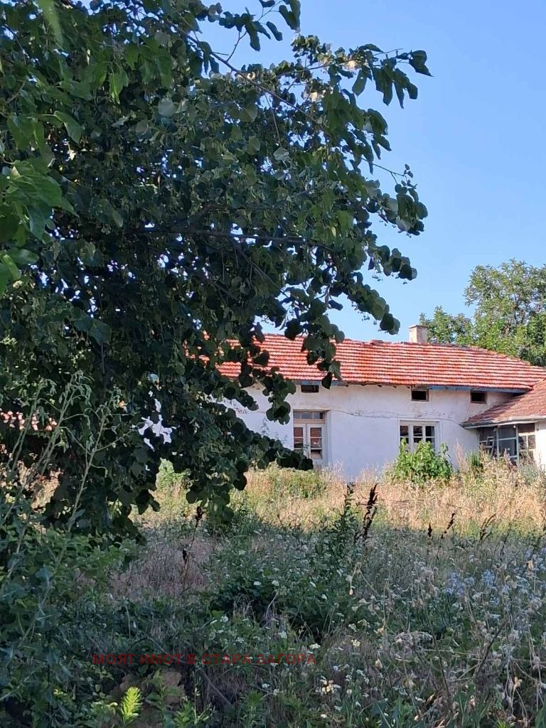 Продава КЪЩА, с. Оряховица, област Стара Загора
