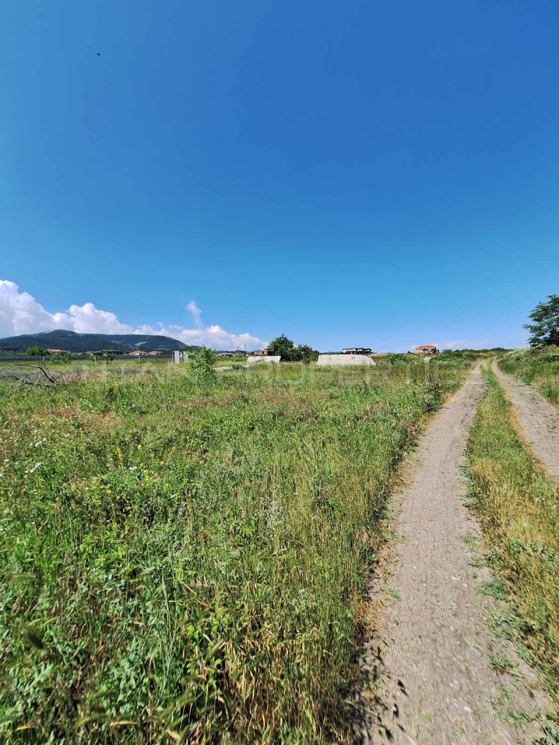 For Sale  Plot region Plovdiv , Belashtitsa , 1274 sq.m | 97997983 - image [3]