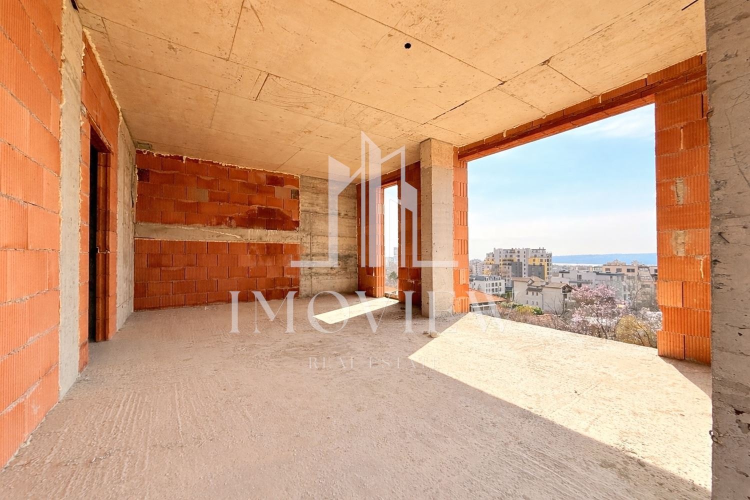 Продава 2-СТАЕН, гр. Варна, Цветен квартал