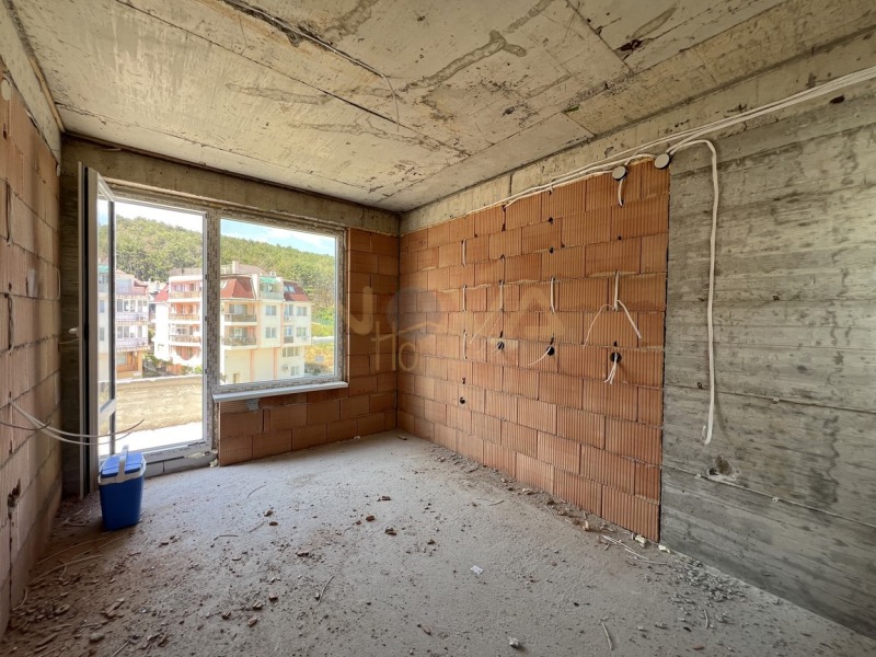 En venta  1 dormitorio Varna , Vinitsa , 105 metros cuadrados | 12379853 - imagen [8]