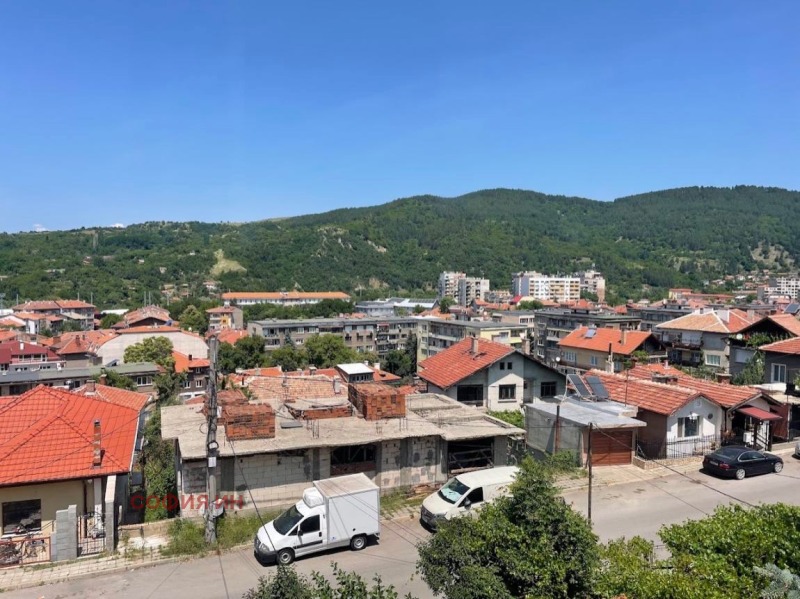 Te koop  3+ slaapkamer regio Kjoestendil , Dupnitsa , 160 m² | 41311478 - afbeelding [9]