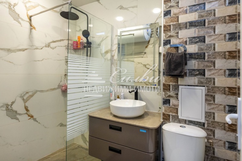 Myytävänä  Pienhuoneisto Šumen , Dobrudžanski , 120 neliömetriä | 40257103 - kuva [7]