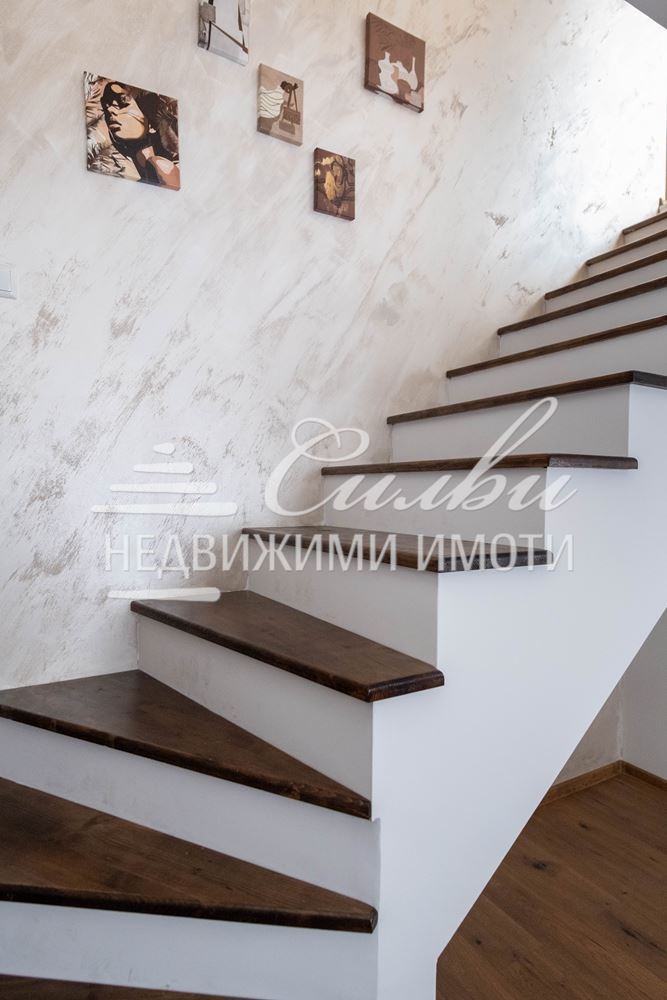 Myytävänä  Pienhuoneisto Šumen , Dobrudžanski , 120 neliömetriä | 40257103 - kuva [10]
