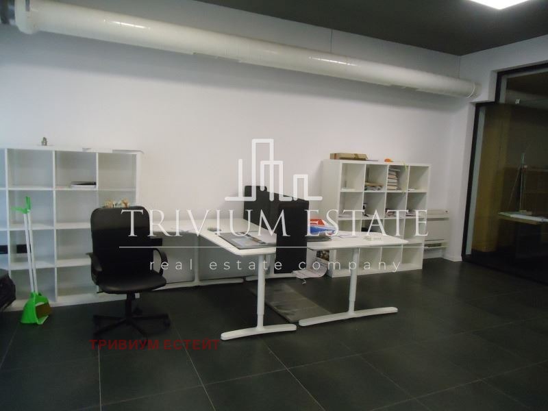 На продаж  Офіс Пловдив , Каменица 2 , 130 кв.м | 56720228