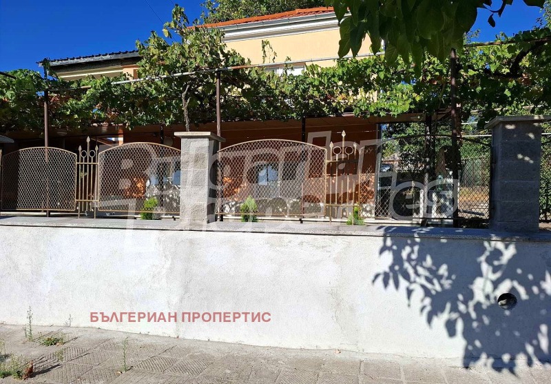 In vendita  Casa regione Yambol , Izgrev , 100 mq | 20715536 - Immagine [2]