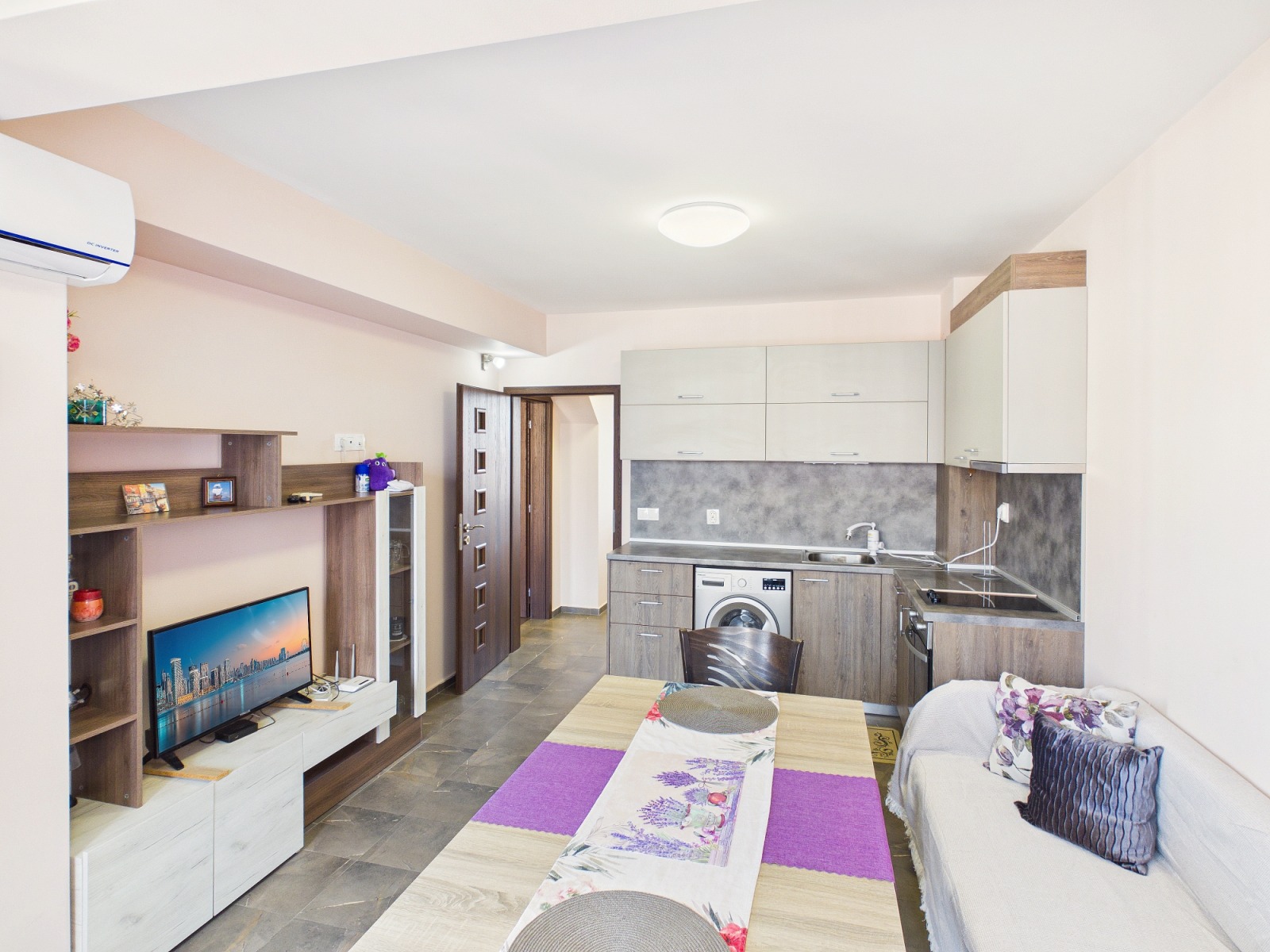 Продава 2-СТАЕН, гр. Бургас, Сарафово, снимка 7 - Апартаменти - 54602605