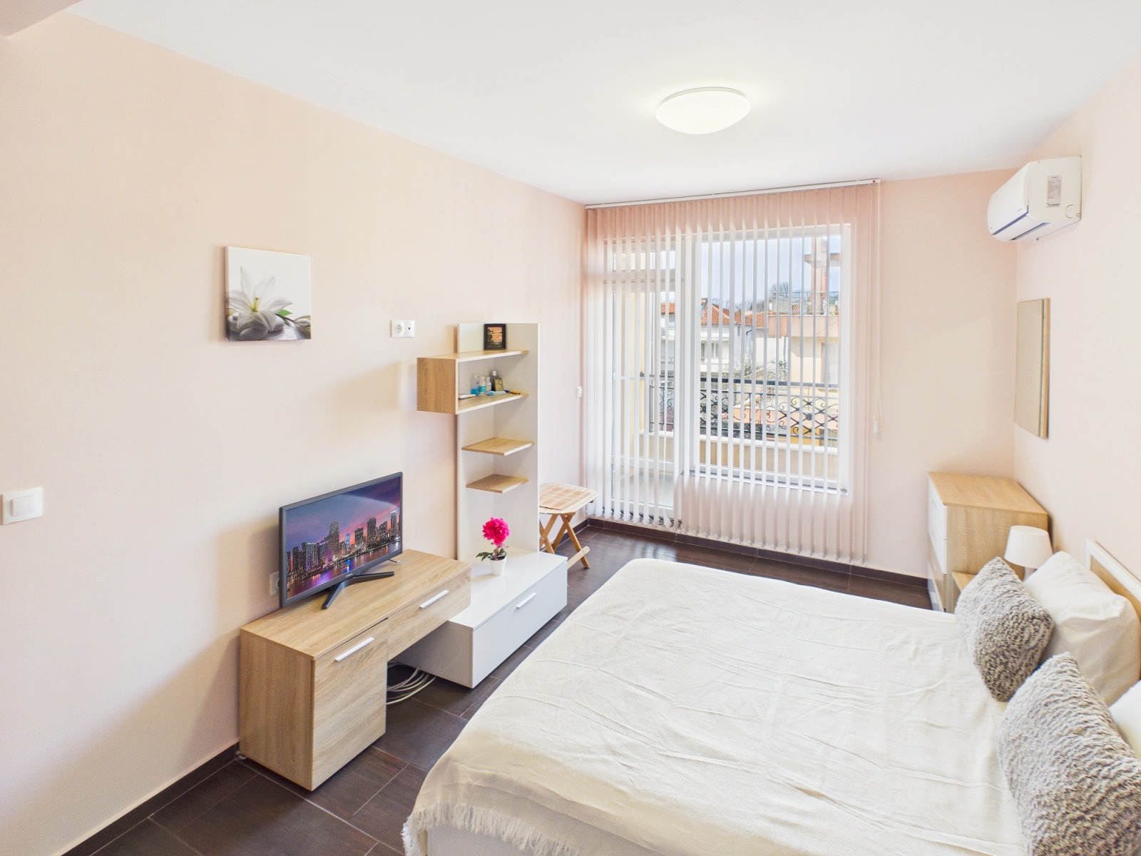 Продава 2-СТАЕН, гр. Бургас, Сарафово, снимка 3 - Апартаменти - 54602605