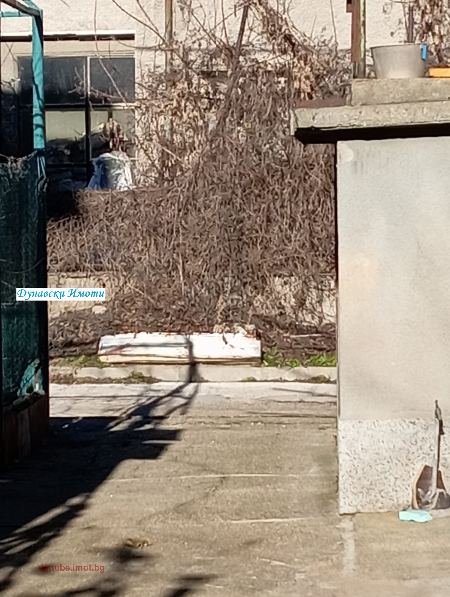 Продава ГАРАЖ, ПАРКОМЯСТО, гр. Русе, Дружба 1, снимка 5 - Гаражи и паркоместа - 55903248