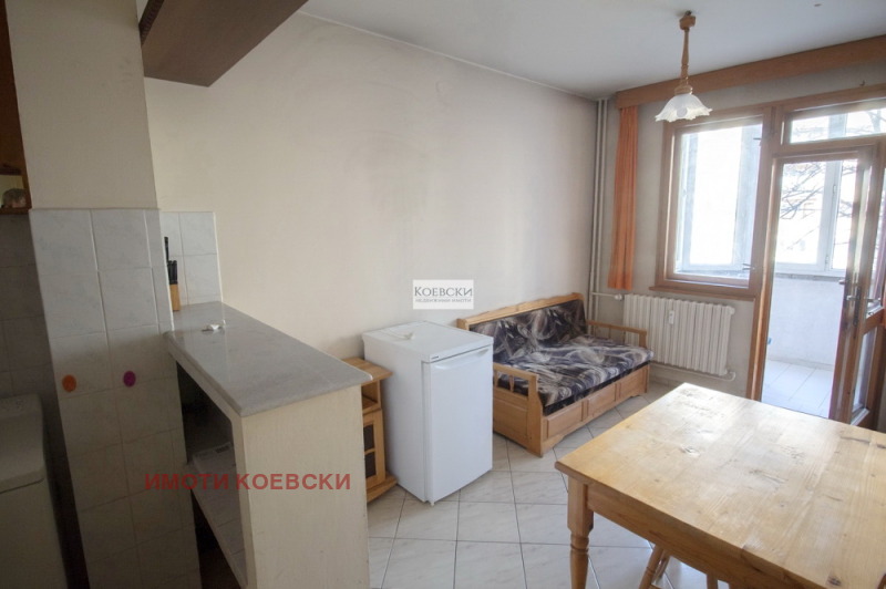 Myytävänä  Studio Sofia , Geo Milev , 42 neliömetriä | 49846785 - kuva [4]