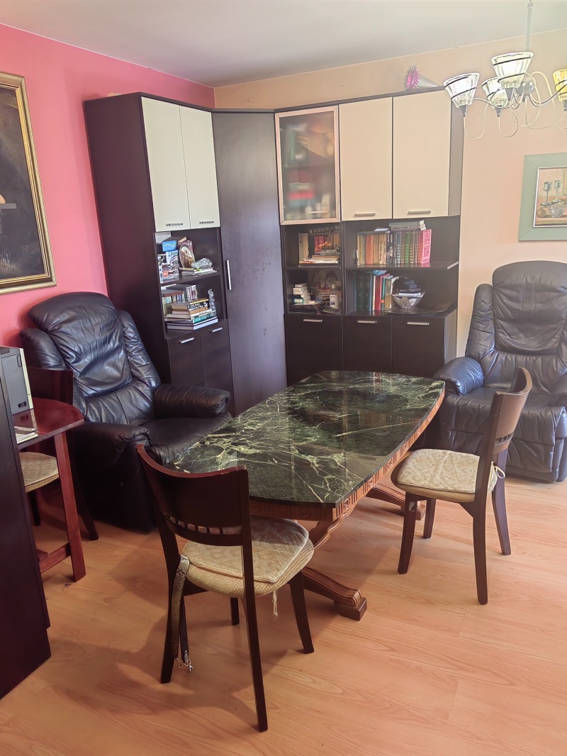 Till salu  1 sovrum Sofia , Reduta , 47 kvm | 12674263