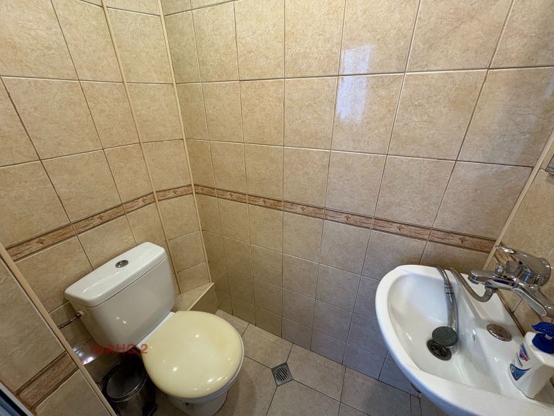 Продава 4-СТАЕН, гр. Варна, Лятно кино Тракия, снимка 12 - Апартаменти - 52276192