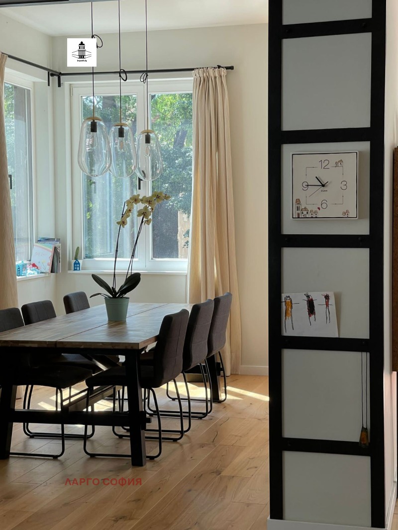 Продаја  3+ спаваћа соба Софија , Центар , 150 м2 | 88166600 - слика [5]