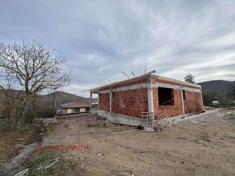 Продава КЪЩА, с. Остра могила, област Стара Загора, снимка 2 - Къщи - 52570602