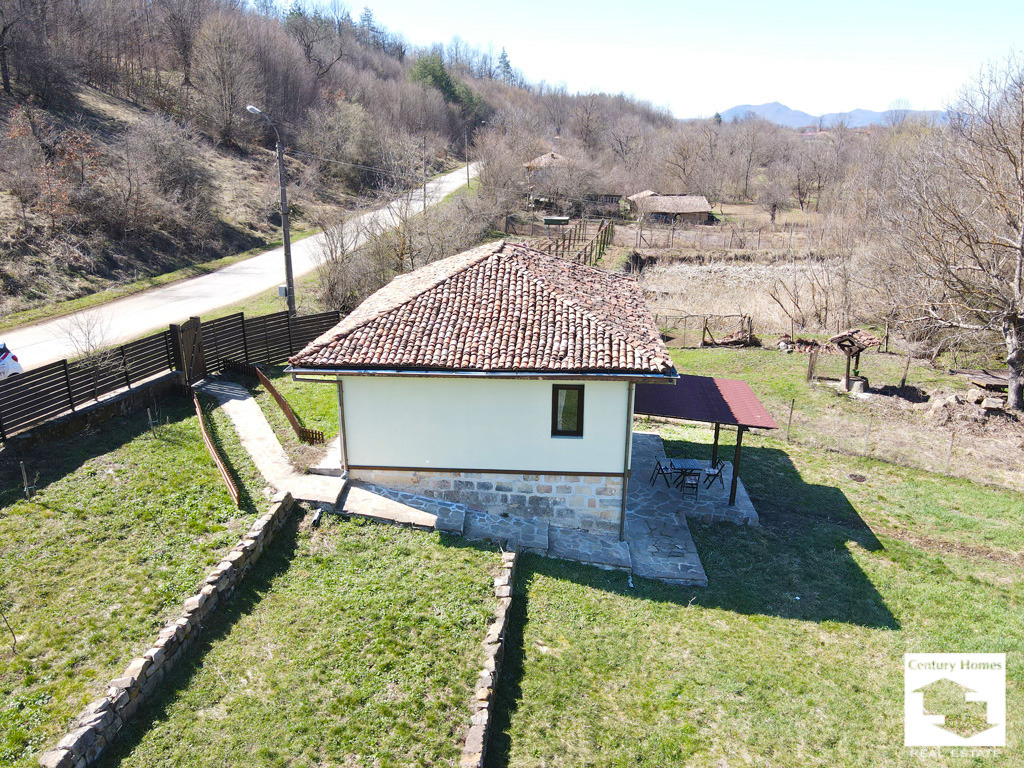Продава КЪЩА, с. Палици, област Велико Търново, снимка 11 - Къщи - 54548697