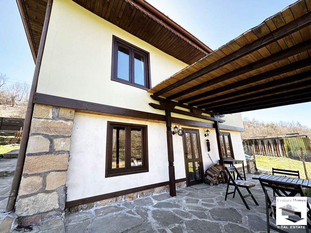 Продава КЪЩА, с. Палици, област Велико Търново, снимка 13 - Къщи - 54548697