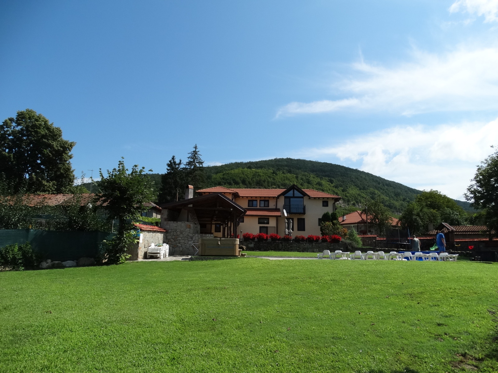 Продава КЪЩА, гр. Златарица, област Велико Търново, снимка 3 - Къщи - 56159581