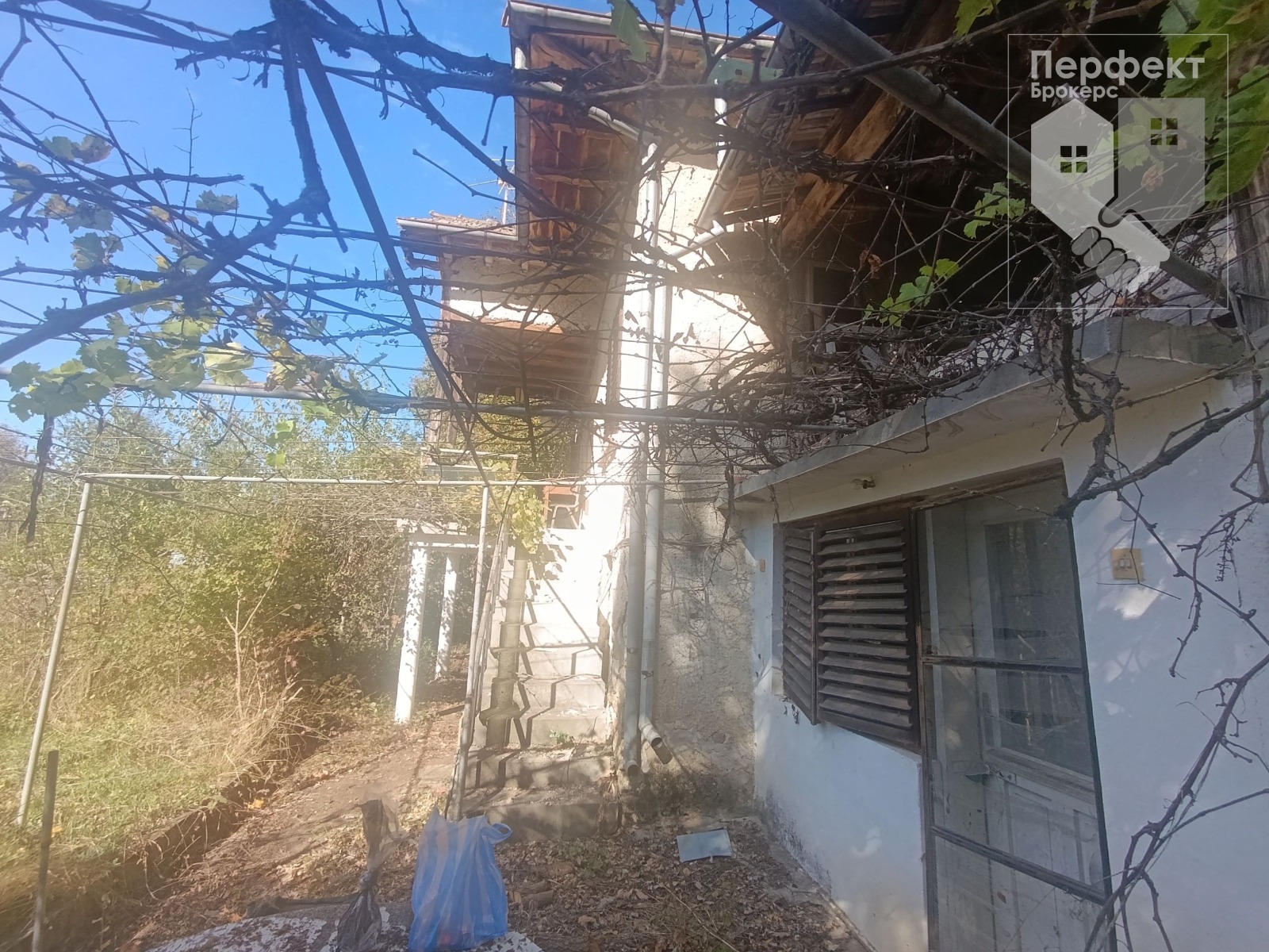 Продава КЪЩА, с. Емен, област Велико Търново, снимка 13 - Къщи - 56255422